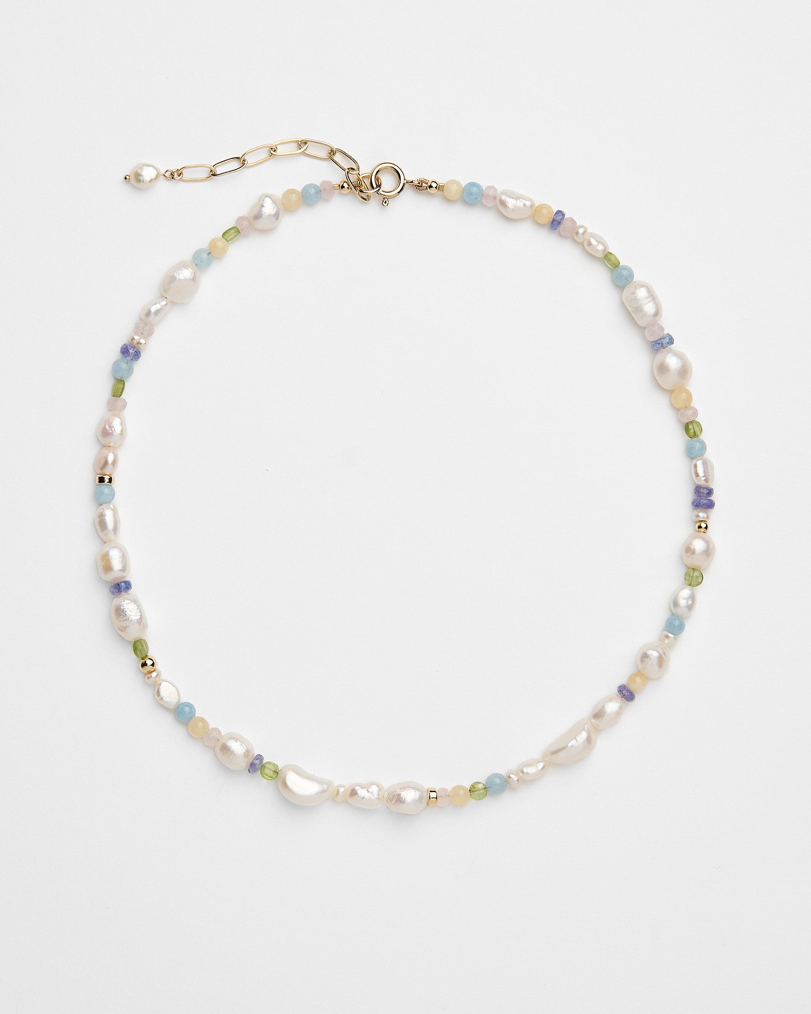 Daydream beaded necklace with pearls and colorful gemstones